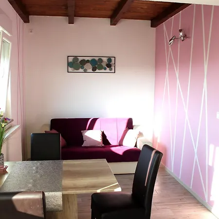 Apartment Lu *