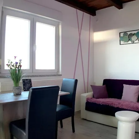 Lu Apartment